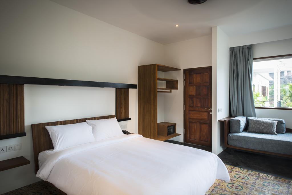 Pages Hotel